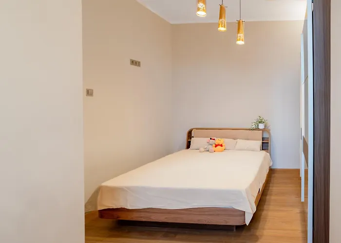 Elite Place Apartment