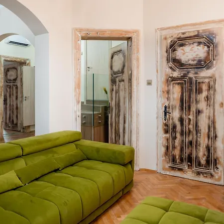 Elite Place Apartamento Varna